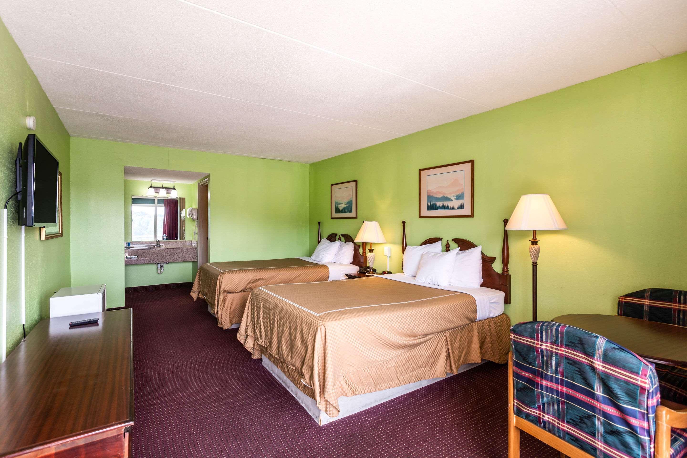 Mount Vernon Rodeway Inn Renfro Valley מראה חיצוני תמונה