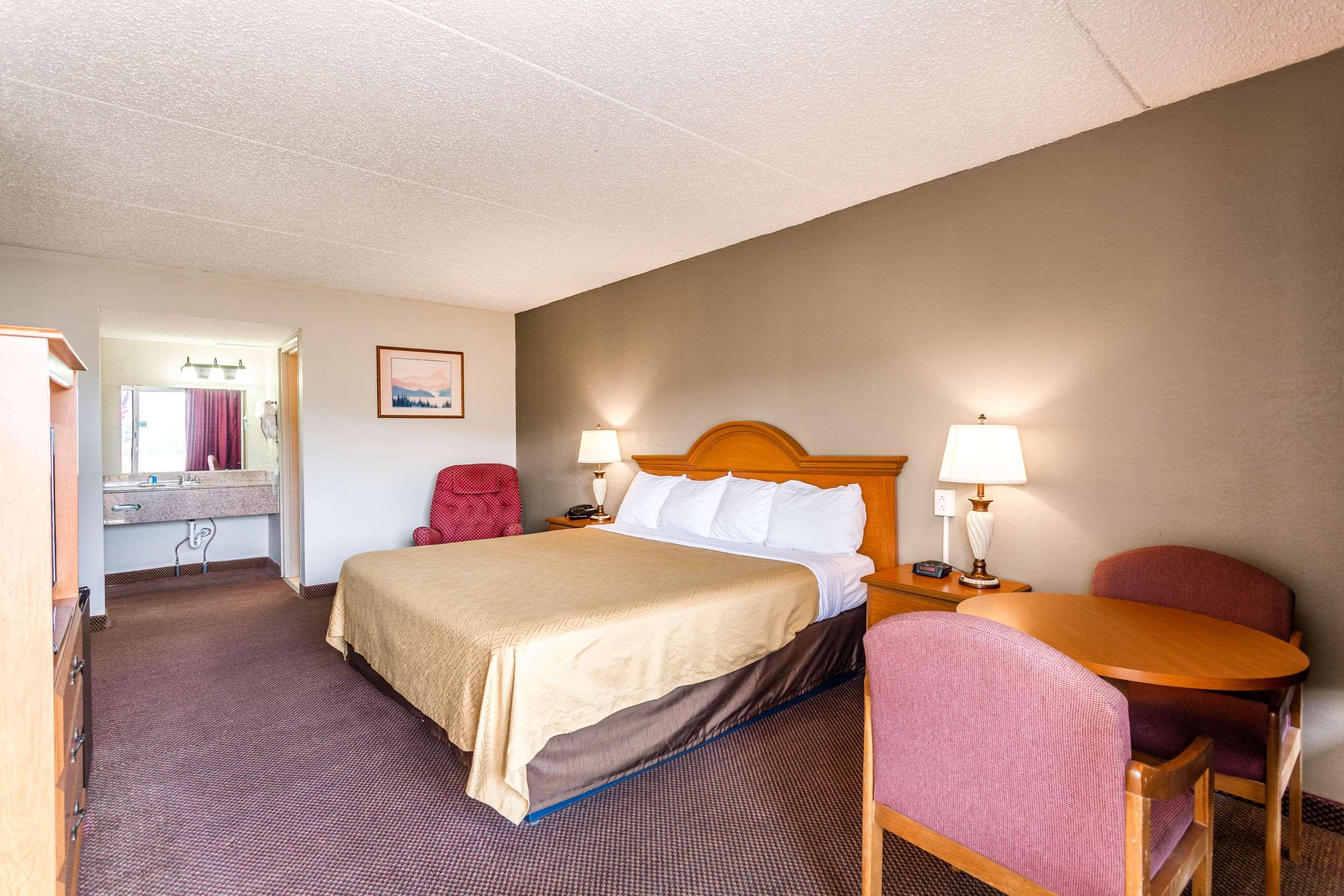 Mount Vernon Rodeway Inn Renfro Valley מראה חיצוני תמונה