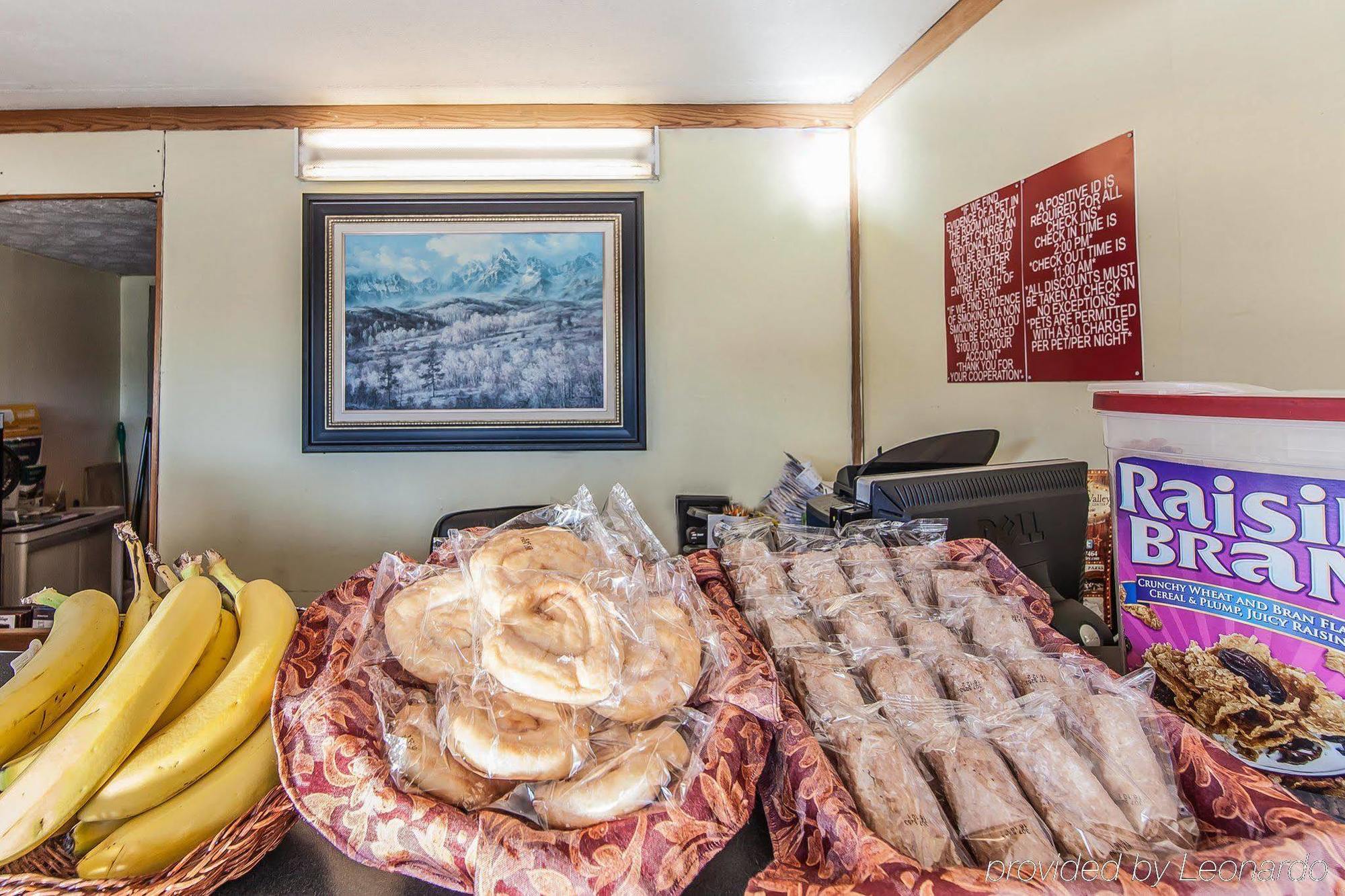 Mount Vernon Rodeway Inn Renfro Valley מראה חיצוני תמונה